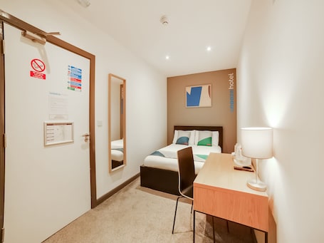 Double Room, Ensuite (Compact) | 1 bedroom, WiFi