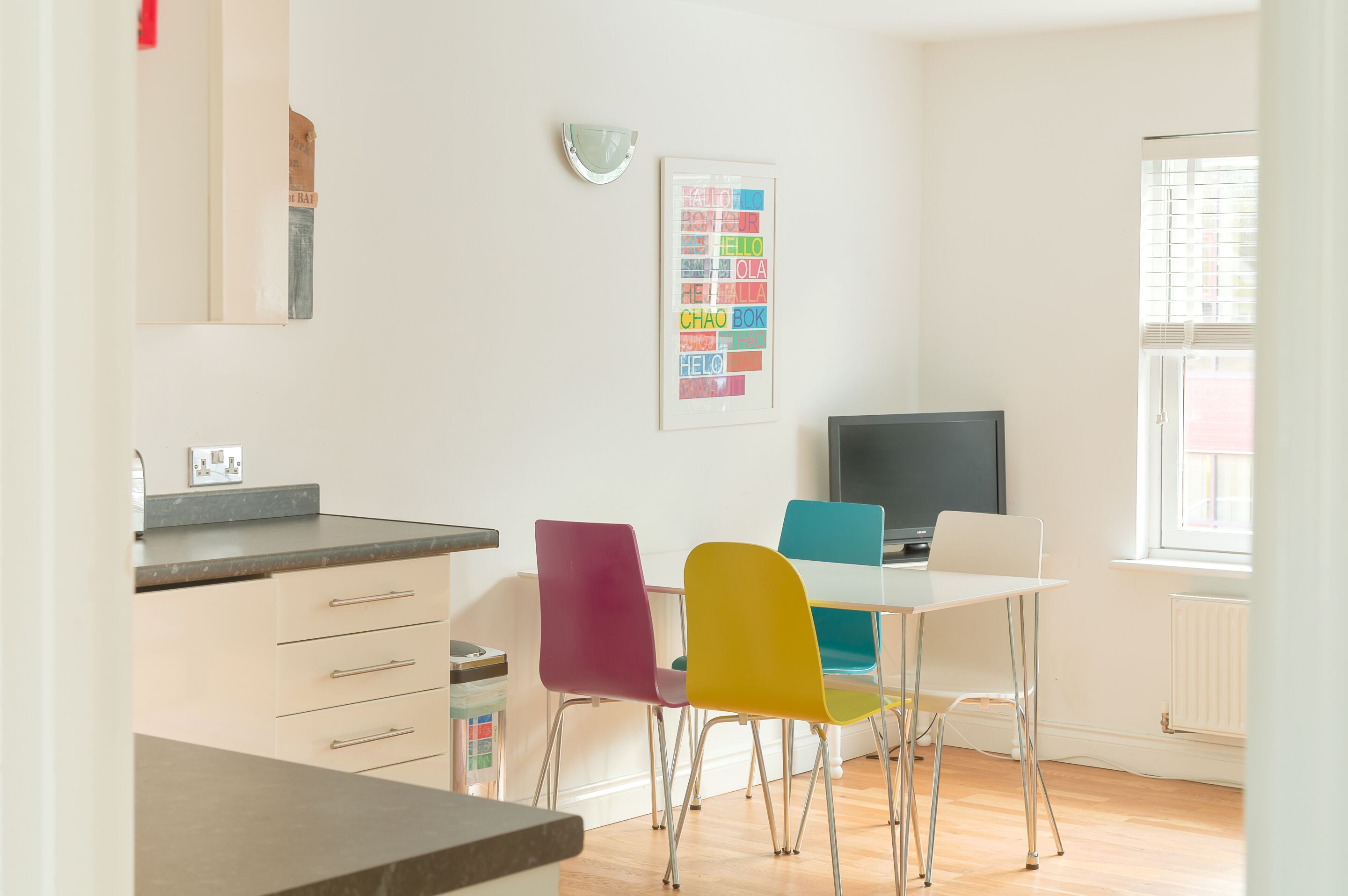 Apartemen, ensuite (Two Bedroom) | Tempat makan