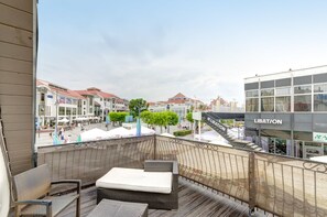 Lägenhet Classic - terrass - utsikt mot staden (3 double beds for 6 adults) | Utsikt från rummet