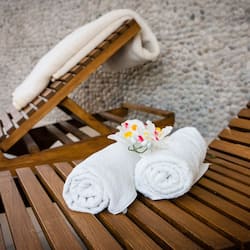 Trattamenti per il corpo, massaggi con le pietre calde