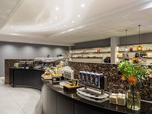 Daily buffet breakfast (EUR 14 per person)