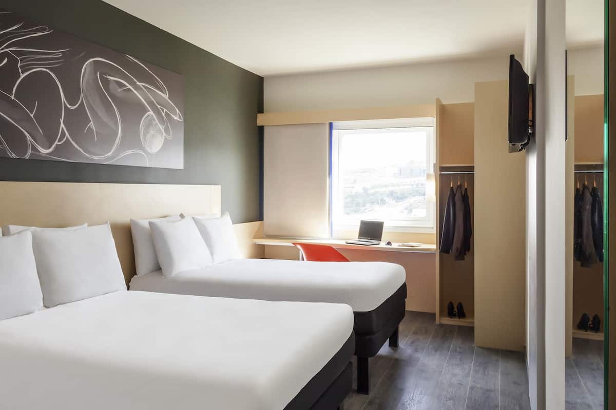 Standard Room, 2 Twin Beds | Desk, laptop workspace, iron/ironing board, free cribs/infant beds