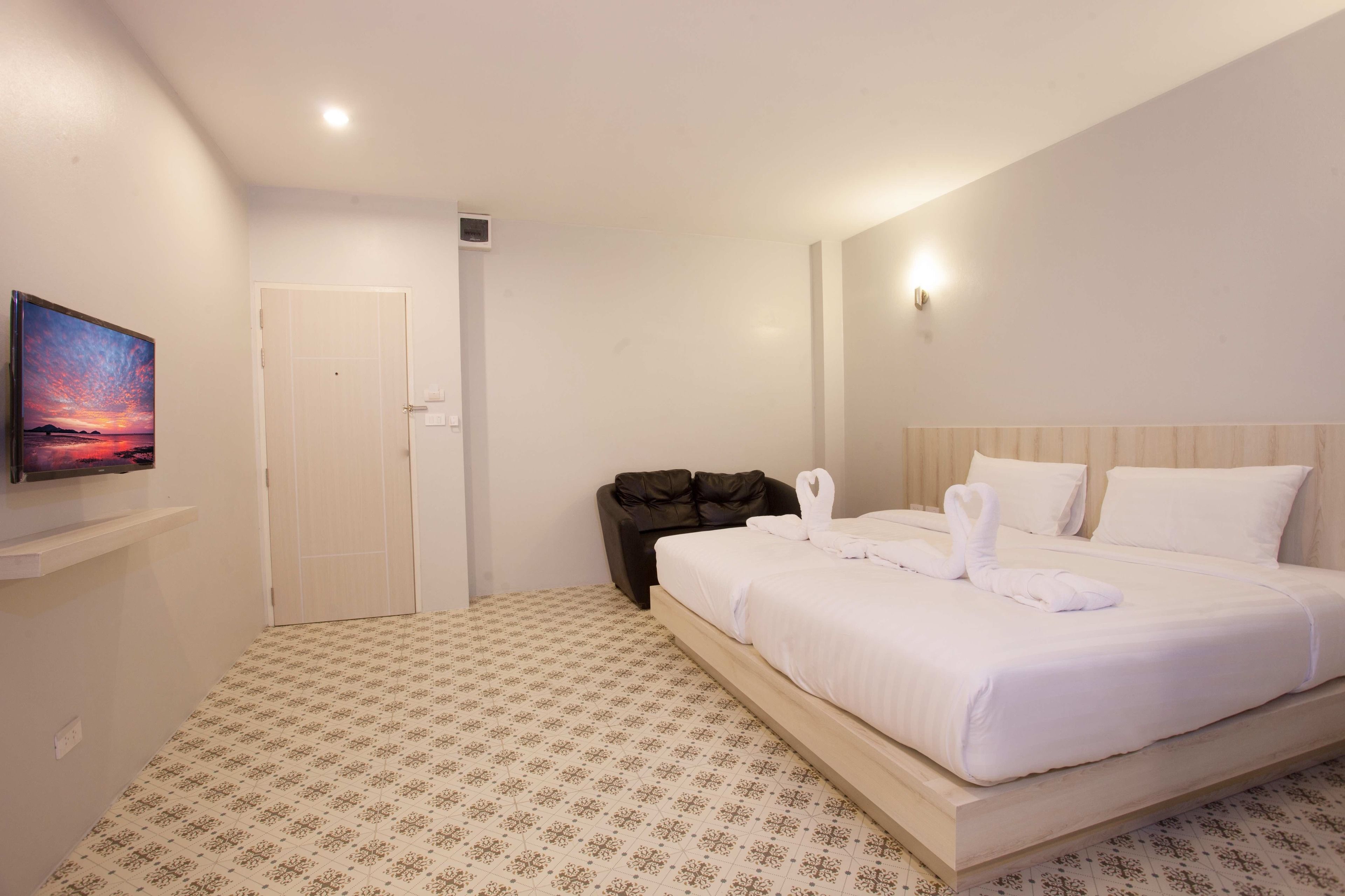 twin room | desk, free wifi