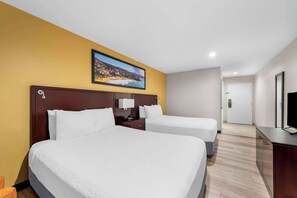 Standard Room, 2 Queen Beds, Non Smoking | Desk, blackout curtains, iron/ironing board, free WiFi - Quality Inn San Diego South - Chula Vista (Chula Vista)