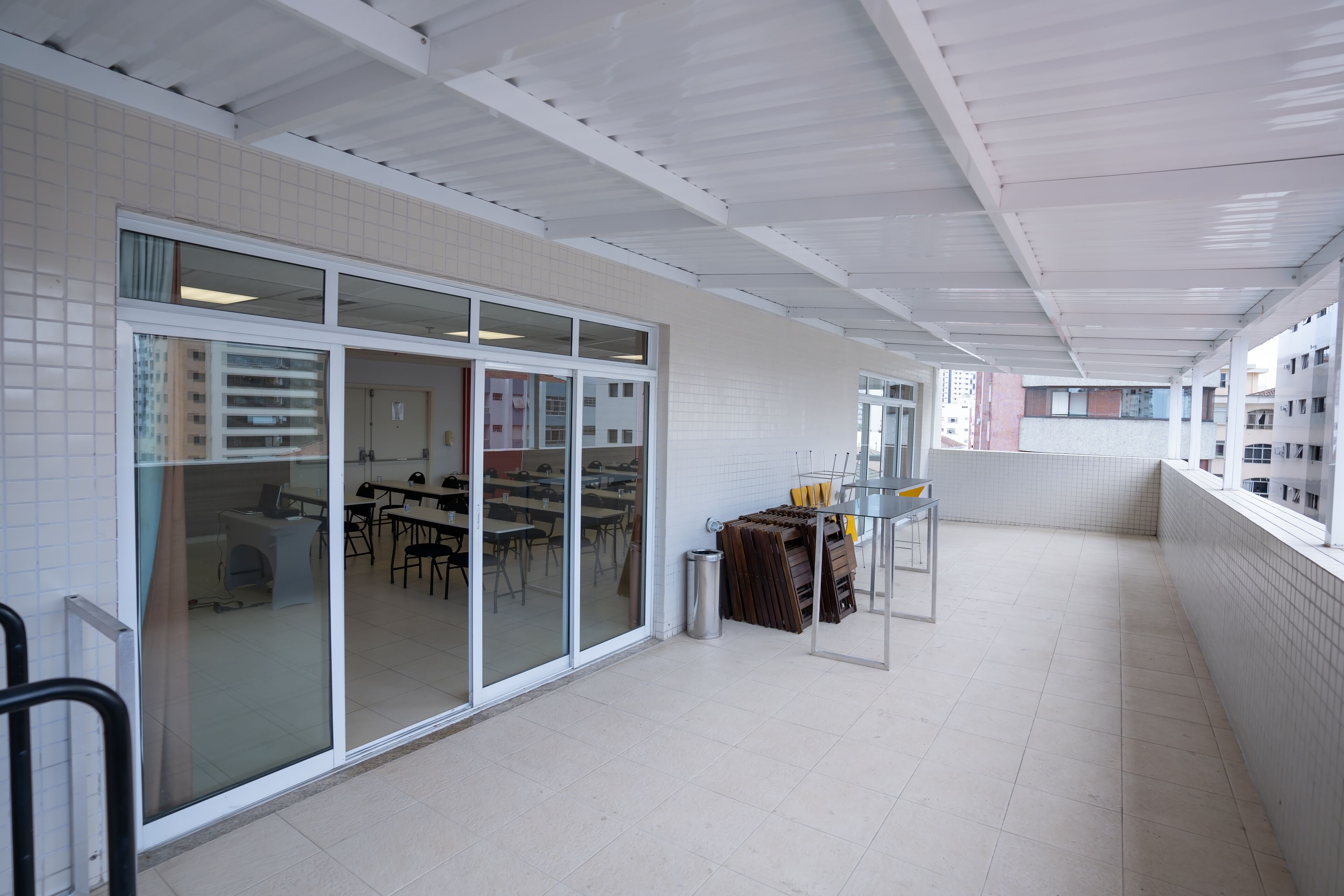 outdoor banquet area