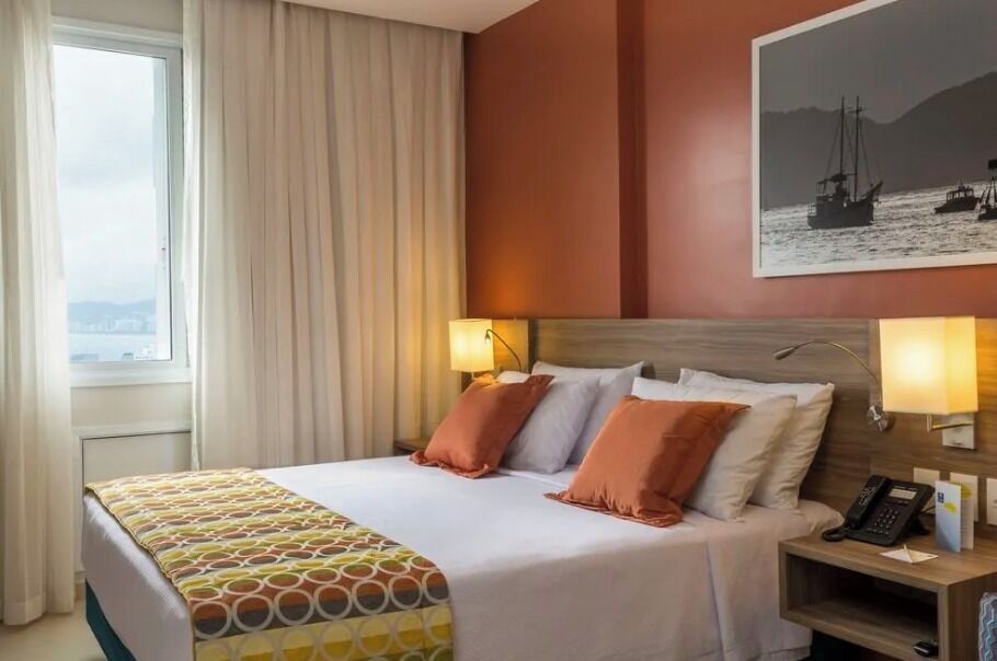 Superior Queen Non-Smoking | Minibar, caja de seguridad en la habitación y cortinas blackout 