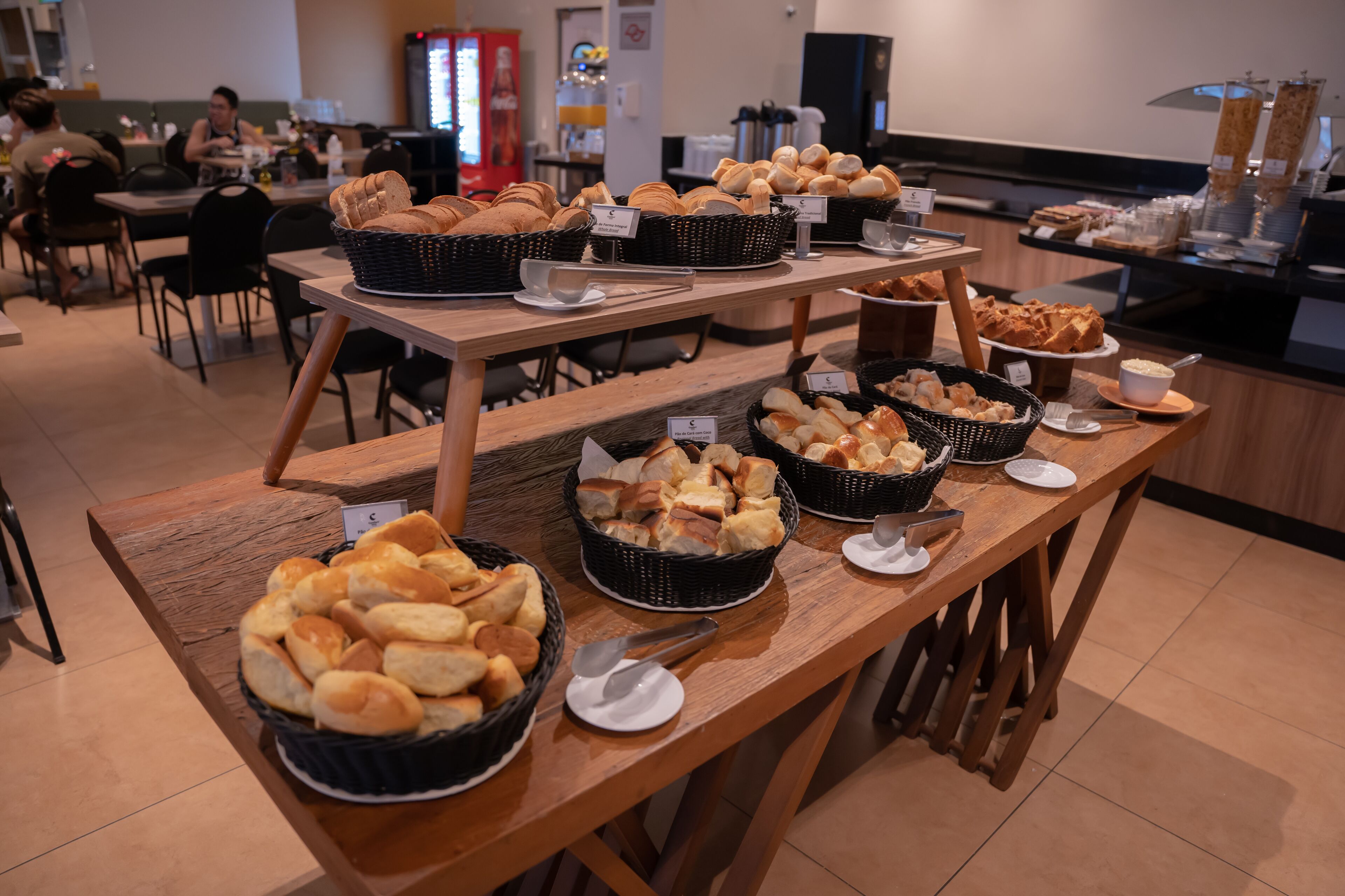 free daily continental breakfast