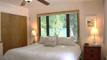 Setrika/meja setrika, tempat tidur bayi gratis, dan Wi-Fi gratis