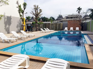 Outdoor pool, sun loungers