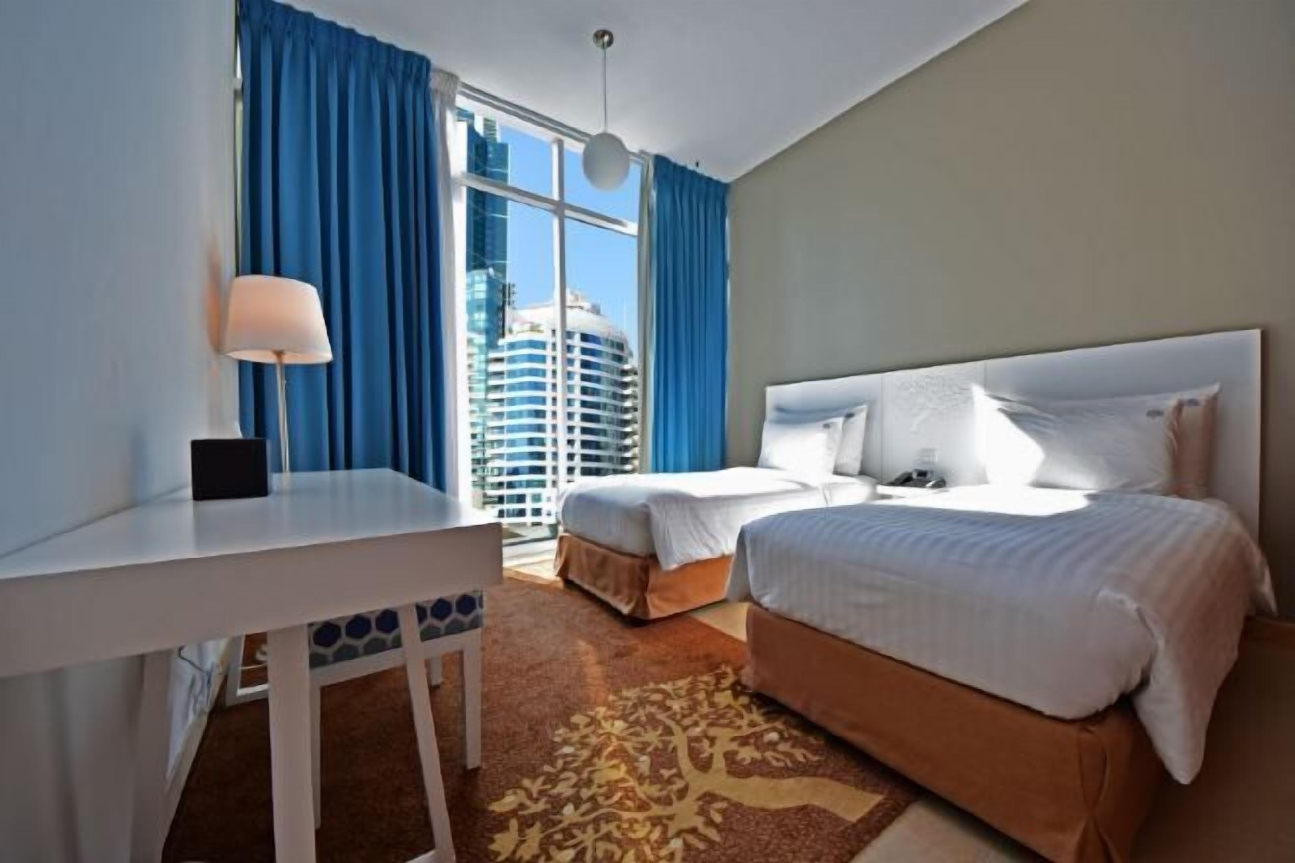 In-room safe, soundproofing, iron/ironing board, free WiFi