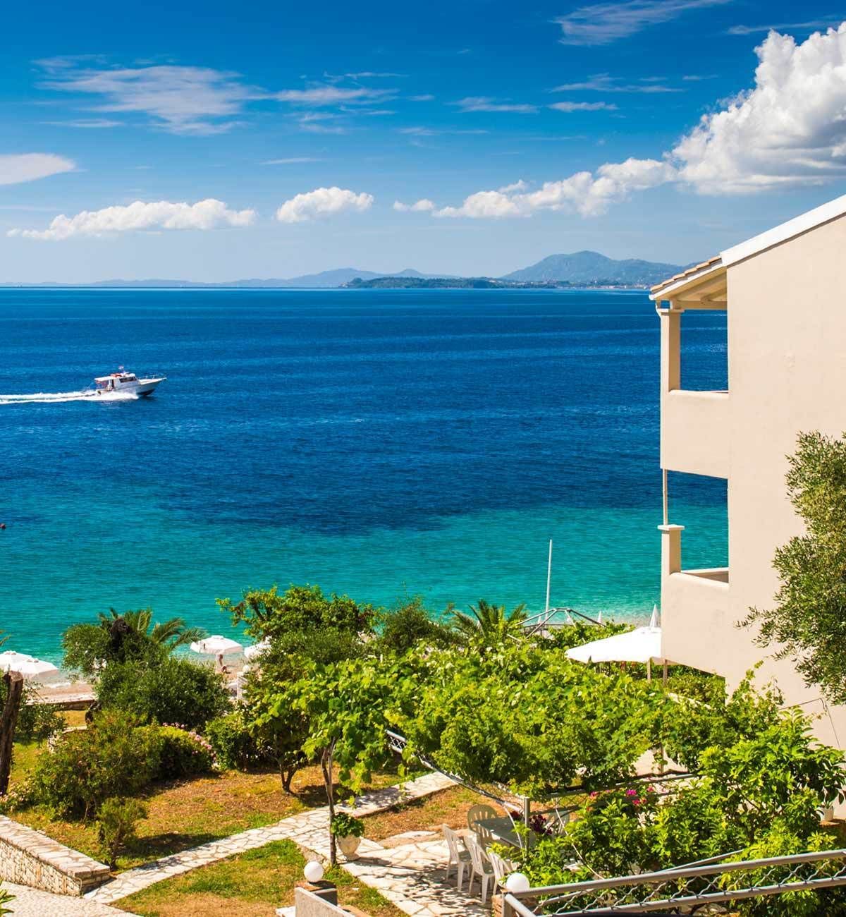 Photo - Krouzeri Beach Apartments