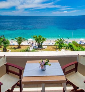 Balcony - Krouzeri Beach Apartments (Corfu)
