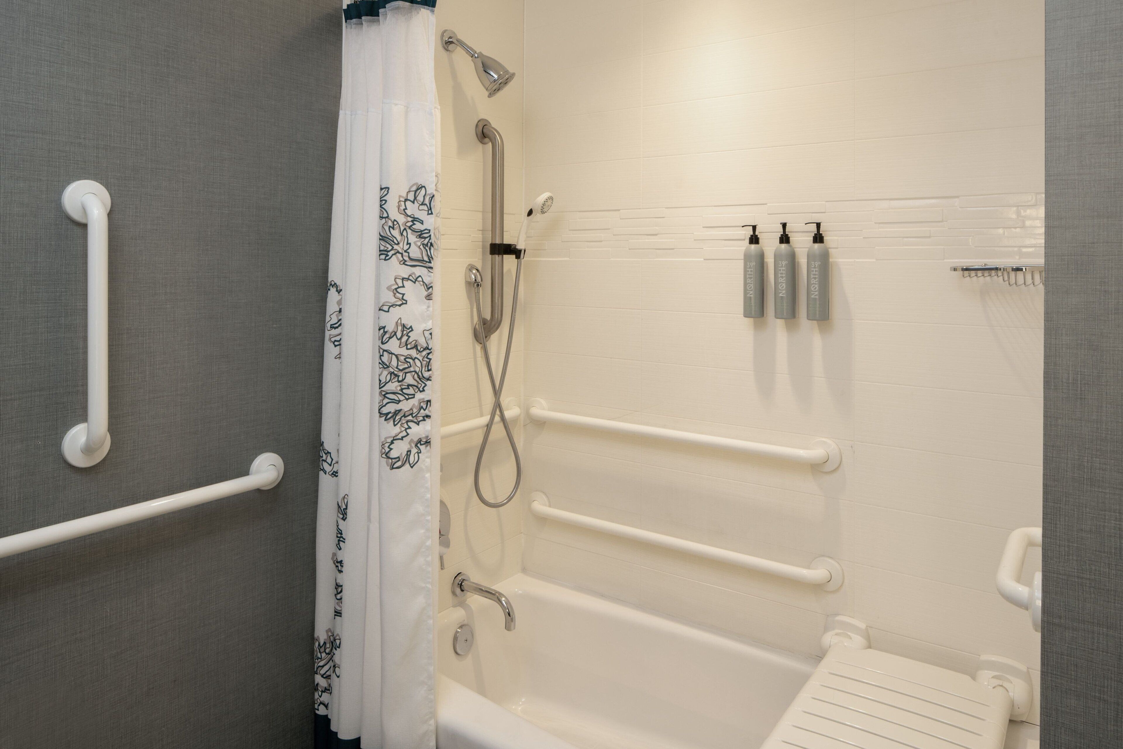 combined shower/bathtub, free toiletries, hair dryer, towels