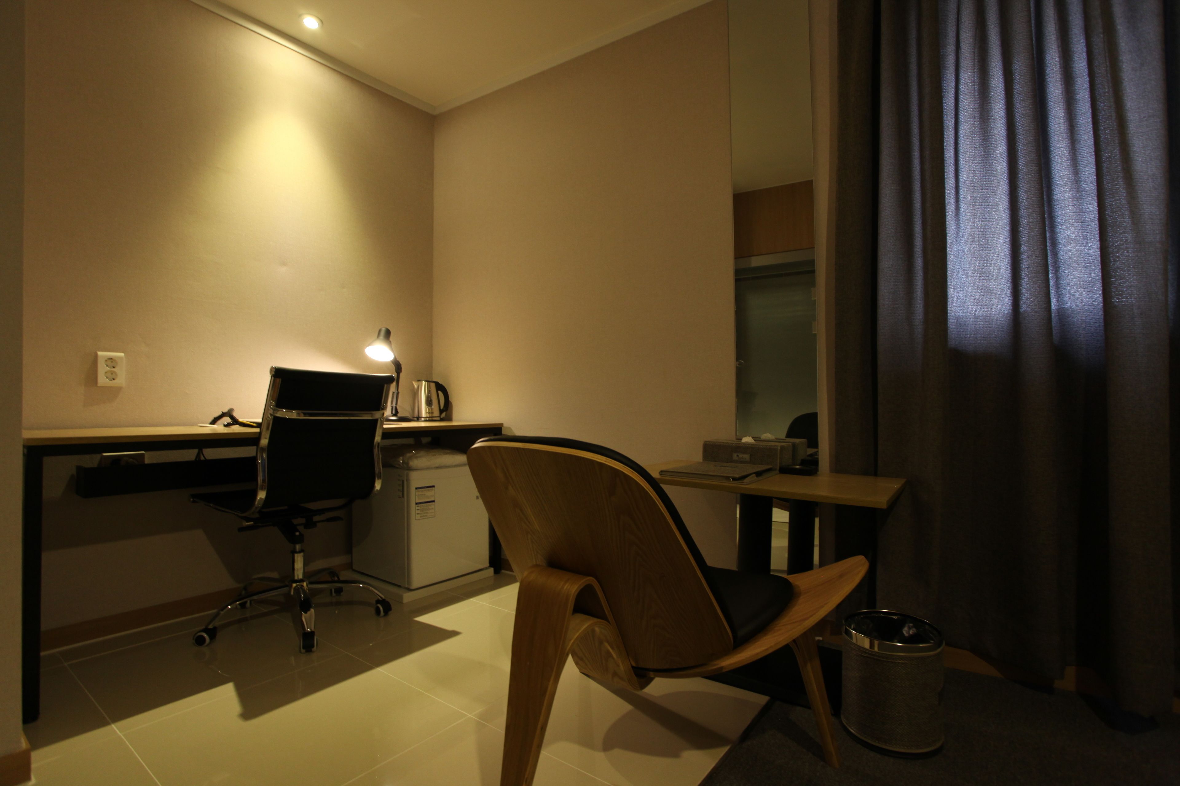 Premium-herbergi með tvíbreiðu rúmi | Borðhald á herbergi eingöngu