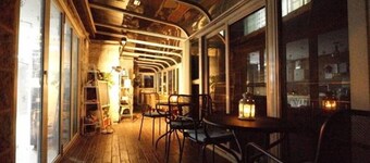 Lombard House - Hostel
