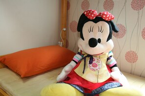 Shared Dormitory, Mixed Dorm (4 beds) | Children’s theme room