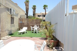 Studio, patio | Terrasse/Patio