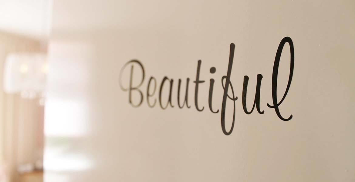 comfort suite (beautiful) | 1 bedroom, minibar, desk, iron/ironing board