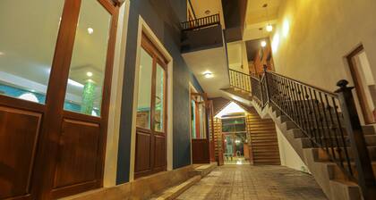 Woodnest- Summerside