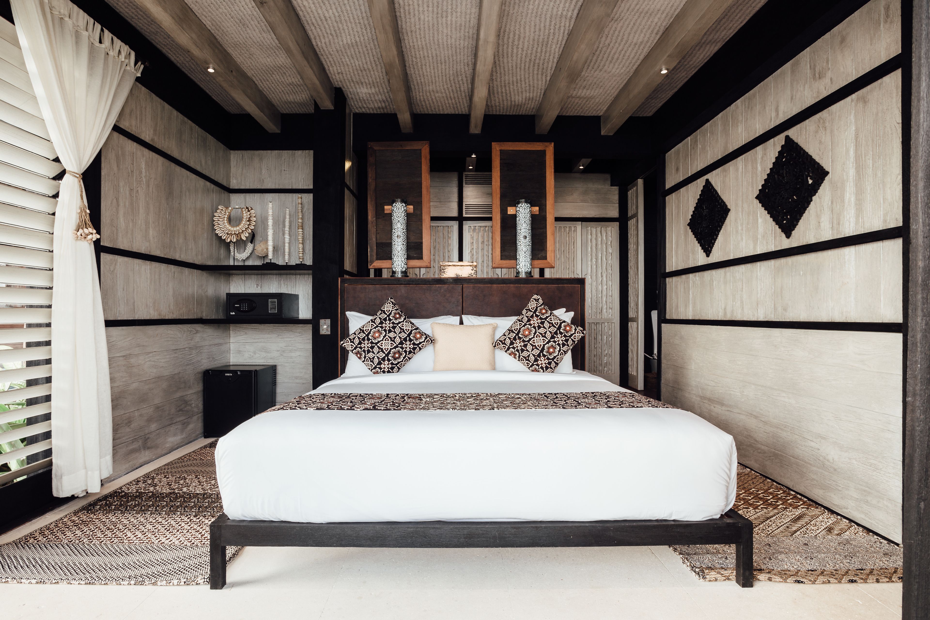 1 bedroom, premium bedding, in-room safe, free wifi