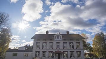 Overnatningsstedets facade