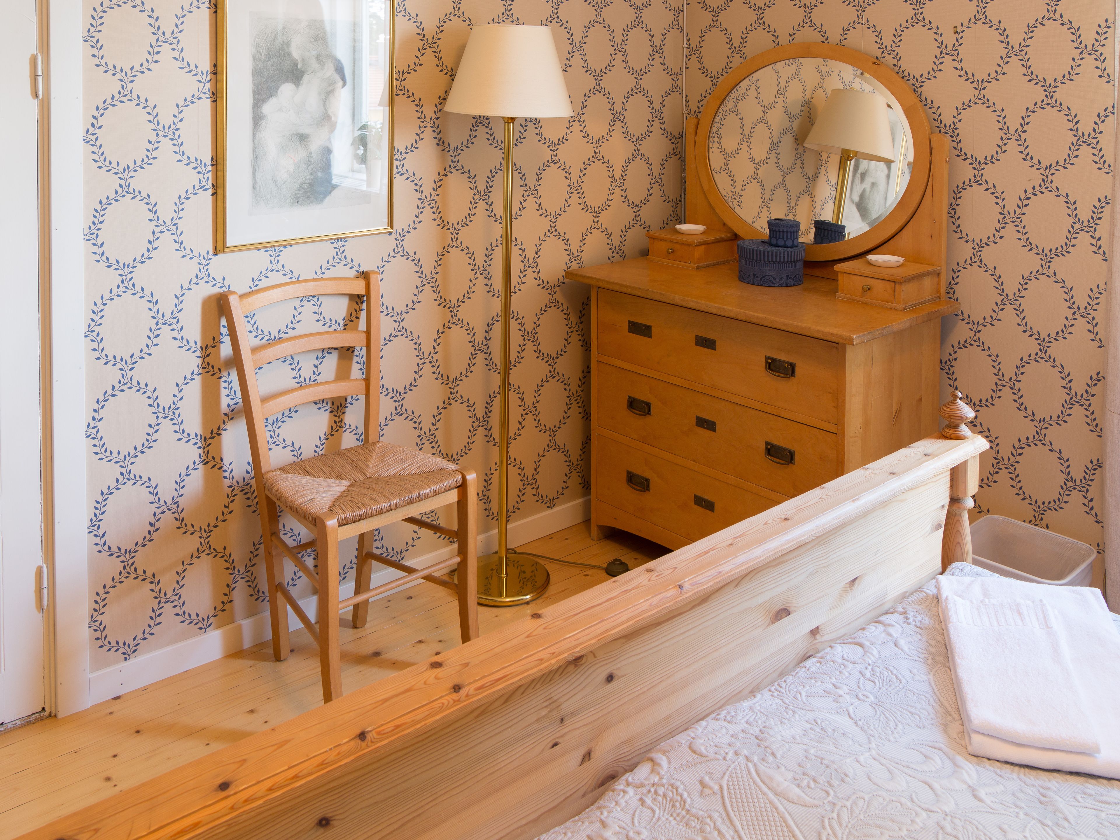 classic double or twin room, shared bathroom | free cots/infant beds, rollaway beds, free wifi, bed sheets