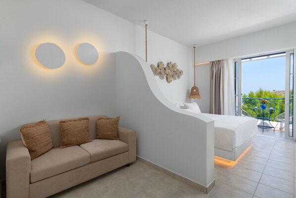 New renovated Superior with Panoramic Sea and Acropolis view (A/C Included) | Área de estar