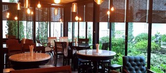 Koranaree Courtyard Boutique Hotel