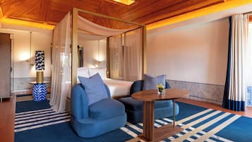 Svit (Governor) | SÀngtillbehör av högsta kvalitet och minibar