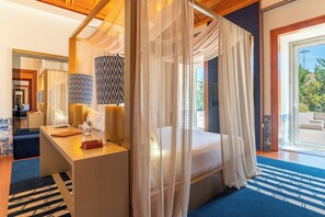 Ropa de cama de alta calidad y minibar 