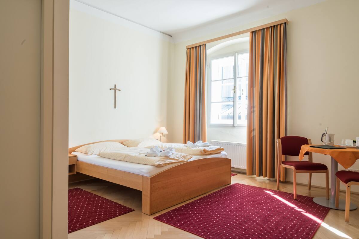 In-room safe, blackout drapes, WiFi (free), bed sheets