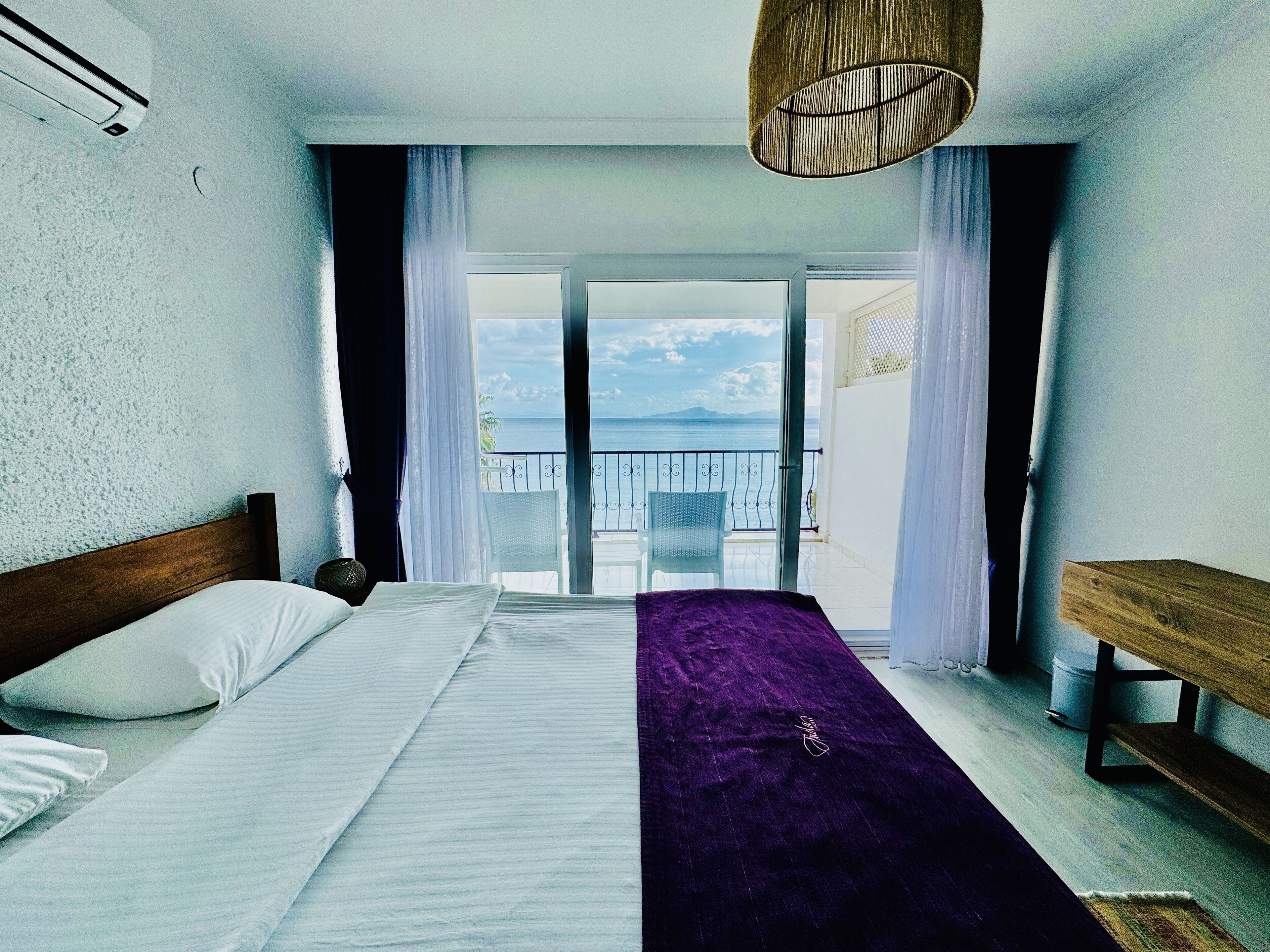 double room, sea view | soundproofing, free wifi