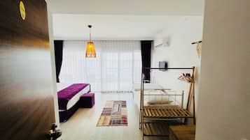 Superior Triple Room, Sea View | Soundproofing, free WiFi