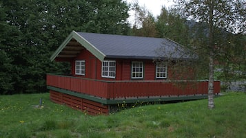 Basic Cottage | Terrace/patio