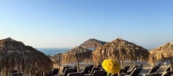 Troulakis Beach Hotel