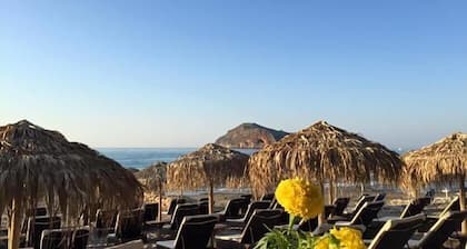 Troulakis Beach Hotel