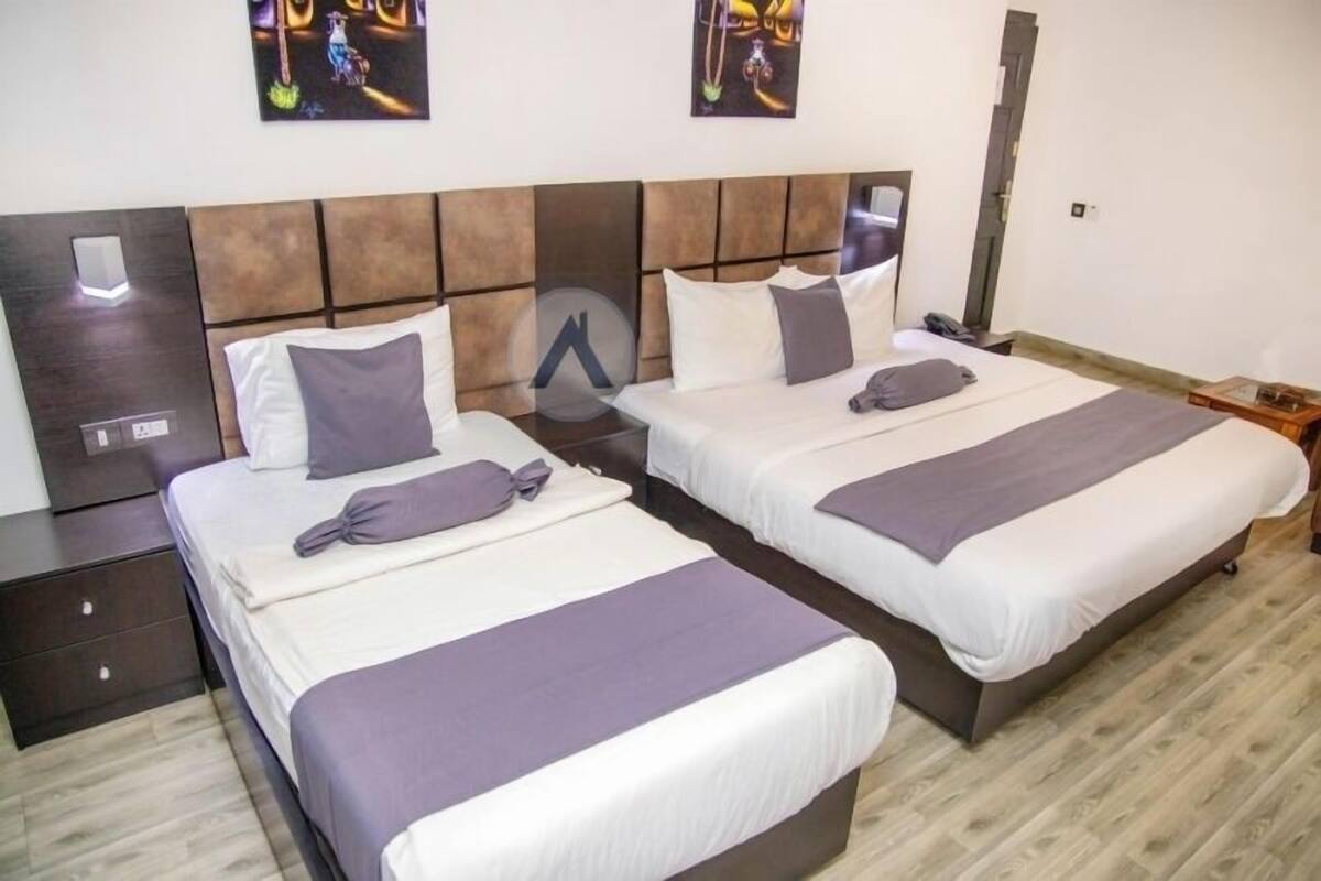 Superior Double Room | Desk, laptop workspace, WiFi (free), bed sheets