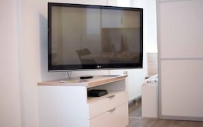 Apartment, Kitchen, City View (Cleaning Fee Included) | Television