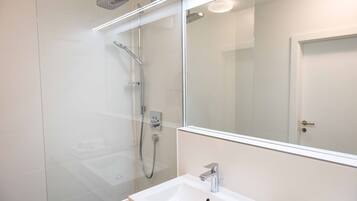Apartment, Kitchen, City View (Cleaning Fee Included) | Bathroom | Shower, free toiletries, hair dryer, towels