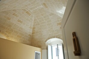 Interior detail - Le Dimore dell'Acqua (Matera)