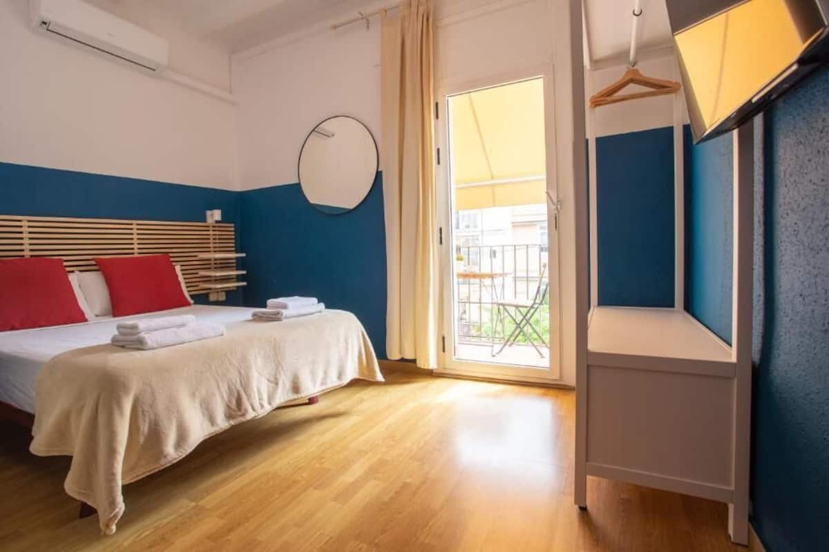 Tweepersoonskamer, balkon | Verduisterende gordijnen, gratis wifi, beddengoed