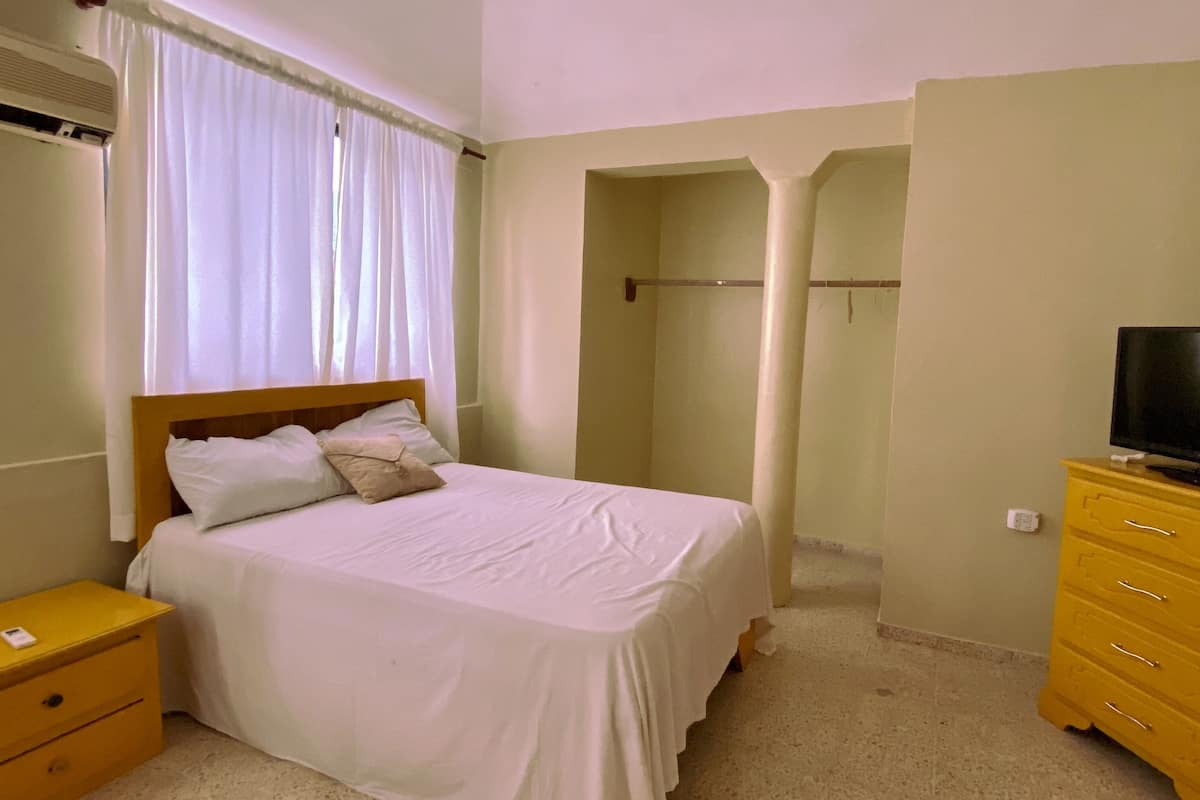 Standaard tweepersoonskamer | Luxe beddengoed, donzen dekbedden, gratis wifi, beddengoed