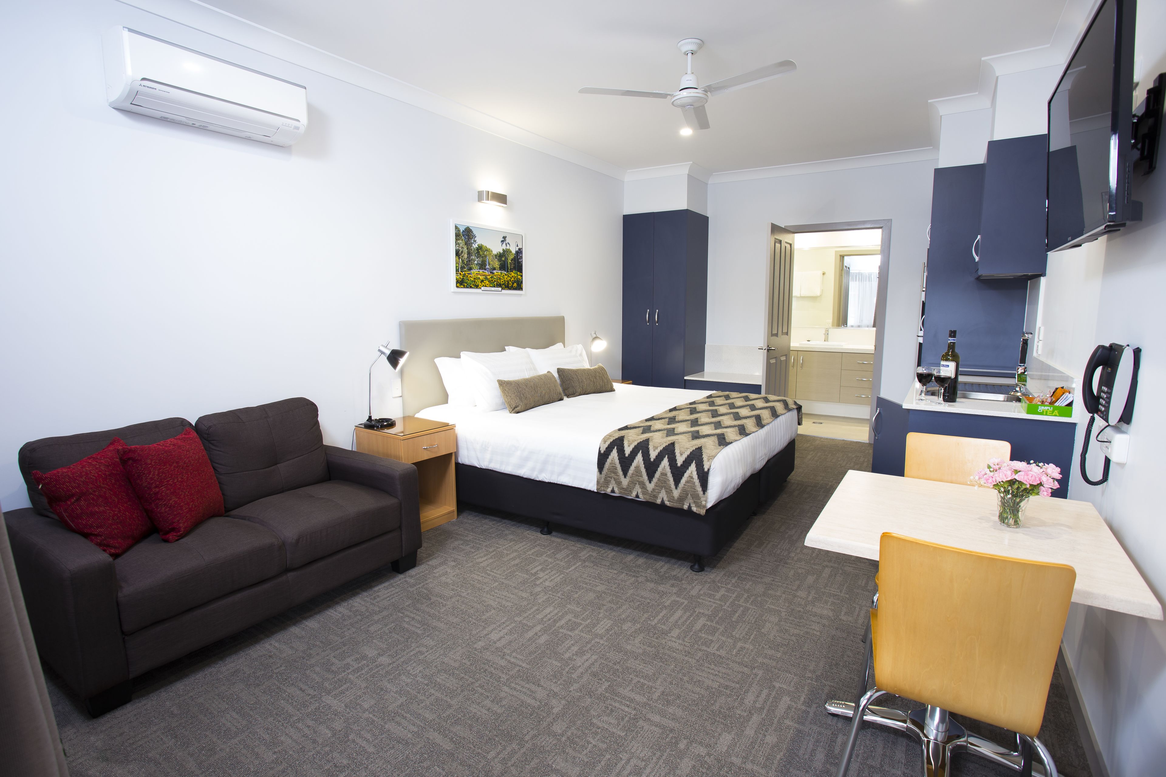 Executive Studio Suite, Kitchenette