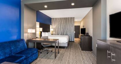 La Quinta Inn & Suites by Wyndham Odessa N. - Sienna Tower