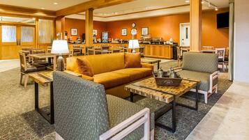 Desayuno completo incluido todos los días