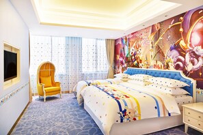 Club Room, 1 Double Bed, Non Smoking | Down comforters, minibar, in-room safe, desk