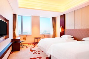 Down comforters, minibar, in-room safe, desk