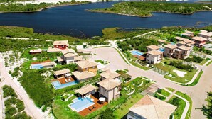 Unclassified image, 5 of 31, button - Quintas Private Residence (Mata de São João)