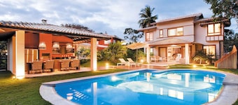 Quintas Private Residence