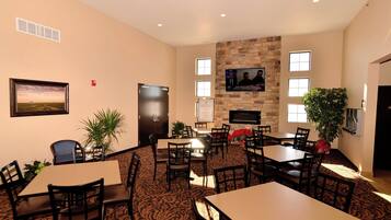 Desayuno completo incluido todos los días